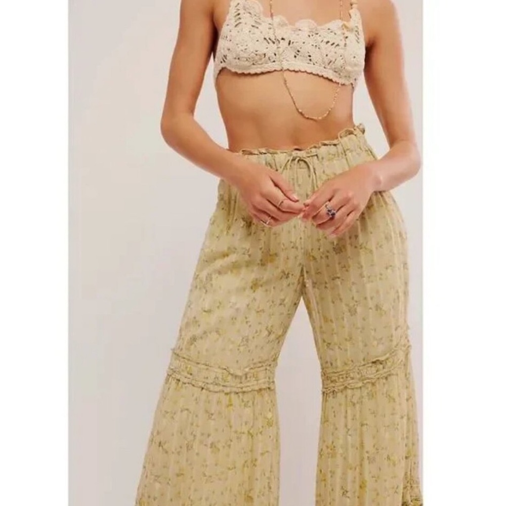 084 Free People Emmaline Tiered Pull On Pant Sizes NWOT S/M/L